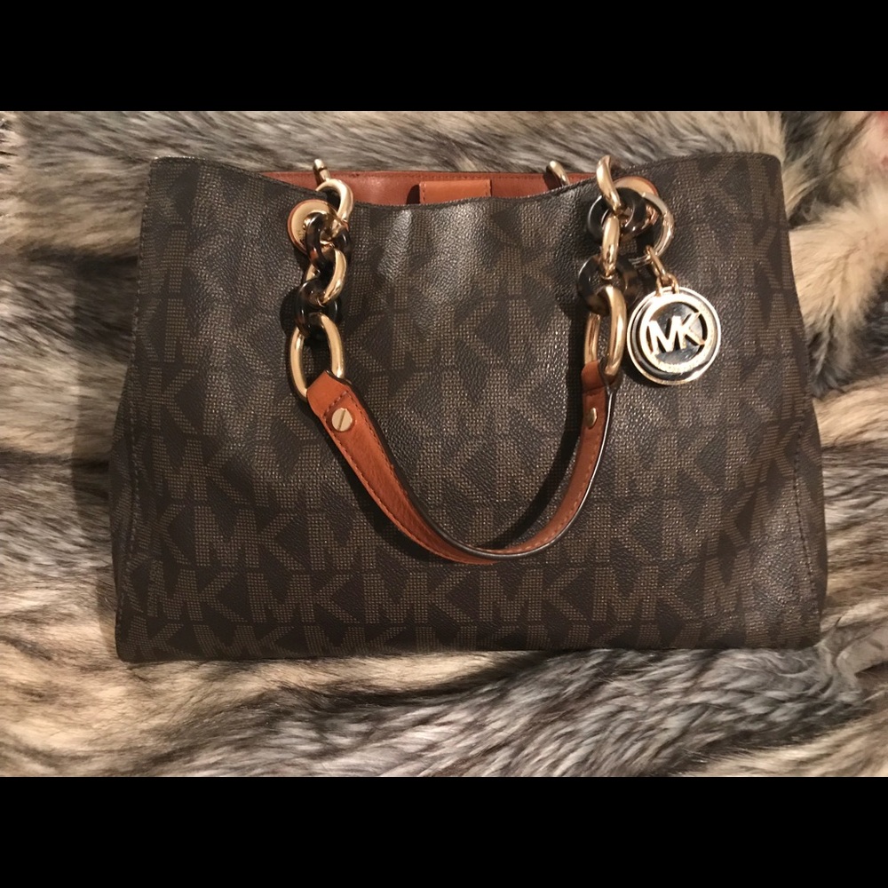 Micheal Kors handbag